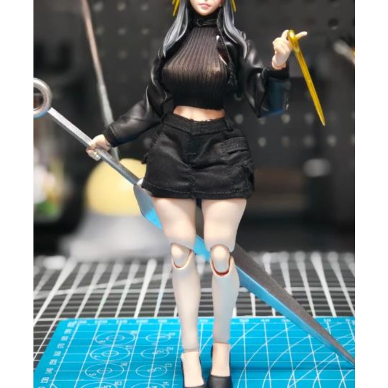 1/12 Scale Female Action Figur - Leatherworking Items avaliação e preço